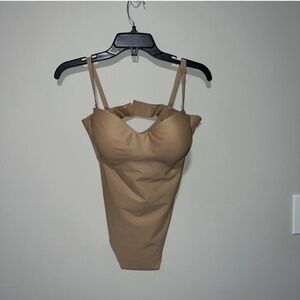 SKIMS UNDERWIRE THONG BODYSUIT BEIGE NUDE CLAY XL